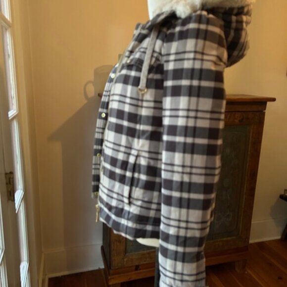 Vintage Y2K Juicy Couture Down Plaid Jacket - Picture 4 of 13